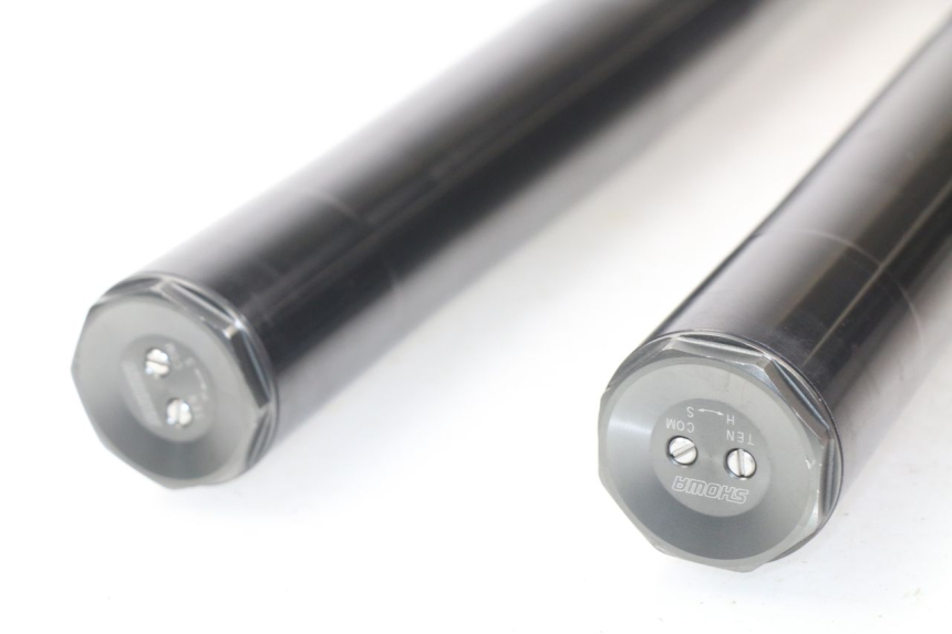 photo de BOTELLA HORQUILLA  SUZUKI GSX-R GSXR K16 1000 (2012 - 2016) - Inspección visual detallada