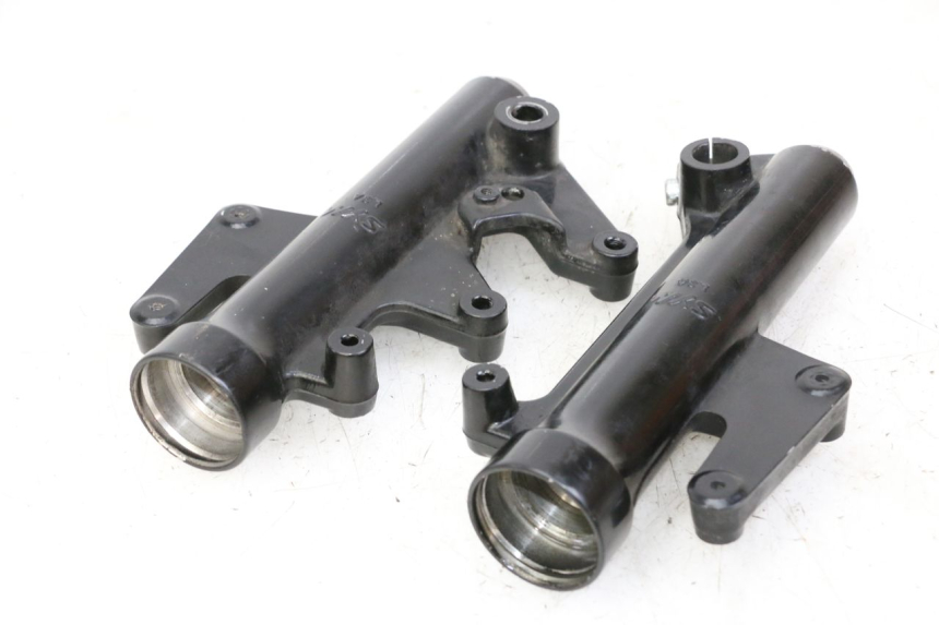 photo de BOTELLA HORQUILLA  SYM JOYMAX 125 (2010 - 2017) - Otra perspectiva