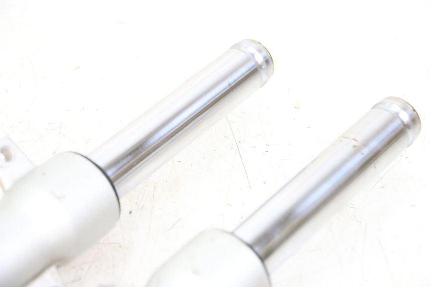 photo de BOTELLA HORQUILLA  PEUGEOT KISBEE 2T 50 (2018 - 2022) - Recambio usado revisado