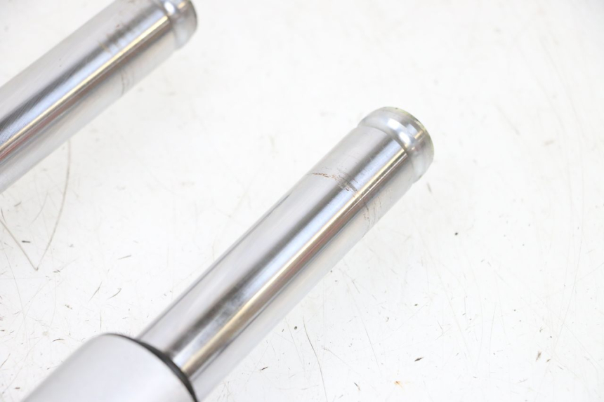 photo de BOTELLA HORQUILLA  PEUGEOT KISBEE 4T 50 (2018 - 2022) - Vista general del producto