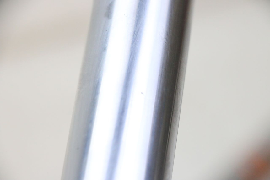 photo de BOTELLA HORQUILLA  KAWASAKI KX 65 (2000 - 2019) - Estado de la superficie y material