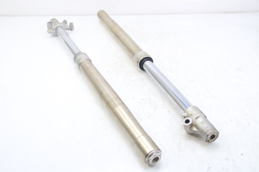 photo de TUBO DE HORQUILLA KAWASAKI KX 85 (2001 - 2013) - Zoom sobre los componentes