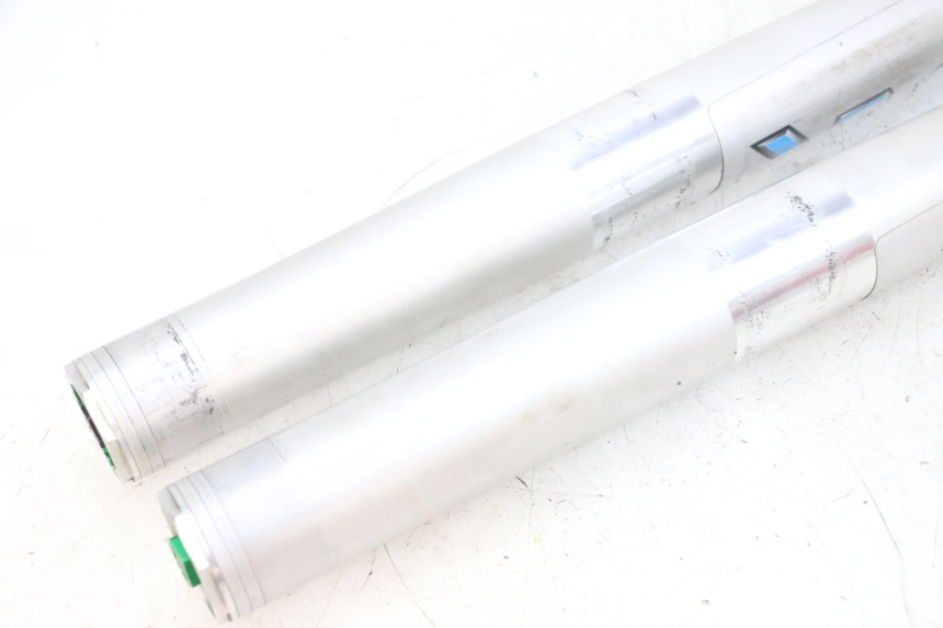 photo de BOTELLA HORQUILLA  KAWASAKI KXF KX-F 250 (2017 - 2019) - Otra vista del artículo