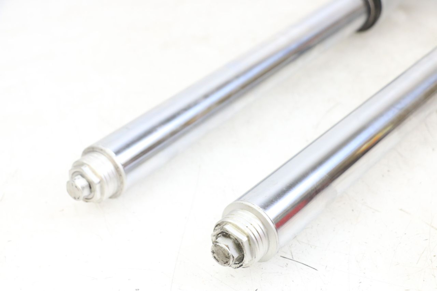 photo de BOTELLA HORQUILLA  MOTO GUZZI NORGE 8V GT 1200 (2011 - 2016) - Otra perspectiva