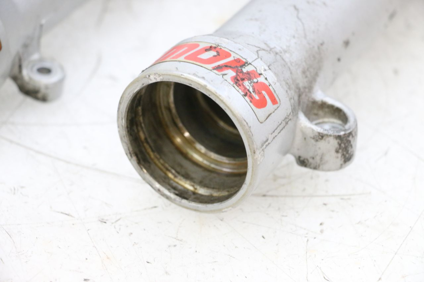 photo de BOTELLA HORQUILLA  HONDA NSR R 125 (1994 - 2003) - Características distintivas