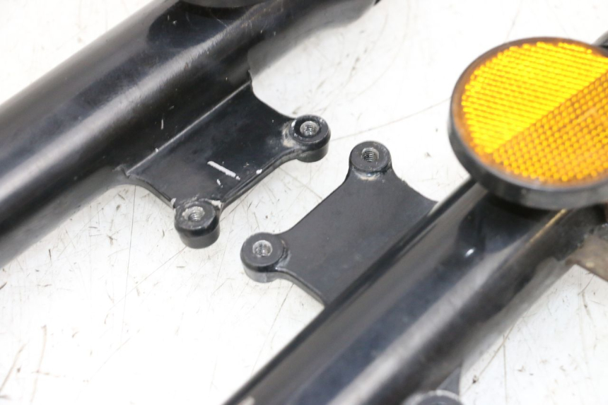 photo de TUBO DE HORQUILLA SYM ORBIT 2 4T 50 (2008 - 2017) - Marcados y referencias originales