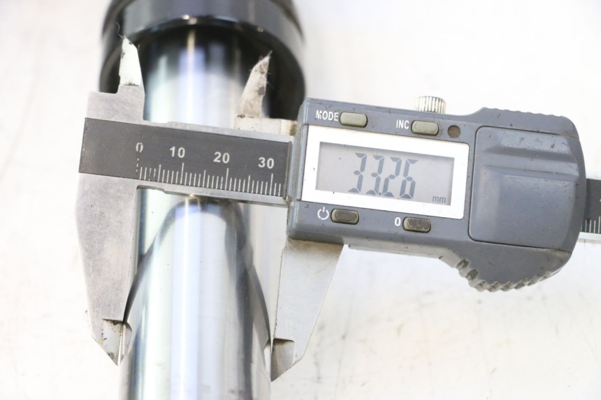 photo de TUBO DE HORQUILLA SYM ORBIT 2 4T 50 (2008 - 2017) - Detalle de la pieza