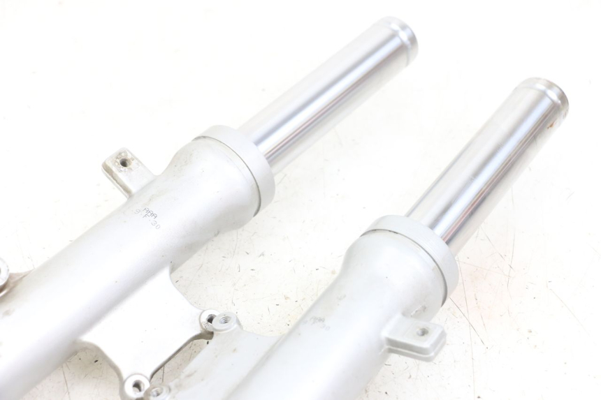 photo de Tubo de horquilla SYM ORBIT 50 (2008 - 2010) - Detalle de la pieza