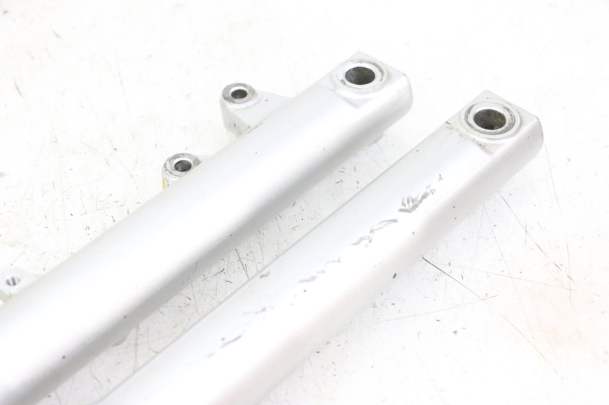 photo de BOTELLA HORQUILLA  PIAGGIO LIBERTY IGET 4T 50 (2021 - 2025) - Marcados y referencias originales