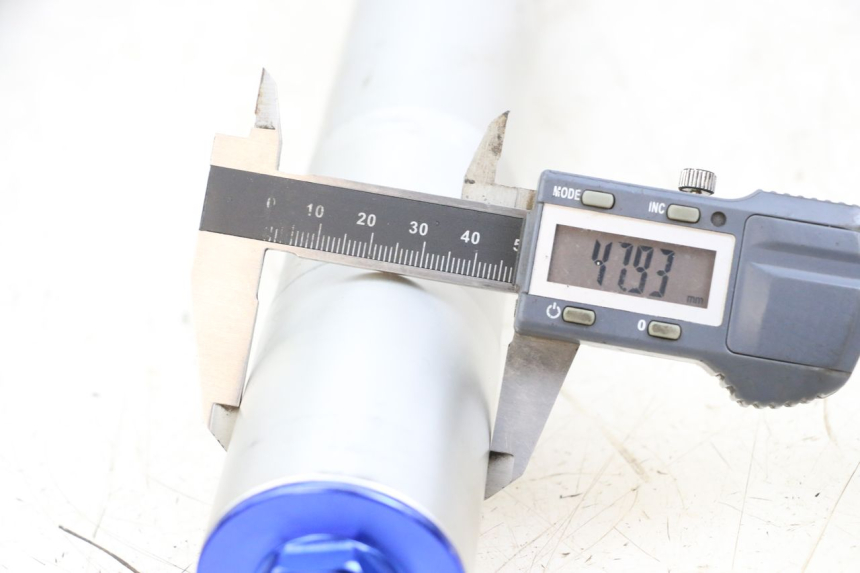 photo de BOTELLA HORQUILLA  APOLLO RFZ 140 - Zoom estado de uso