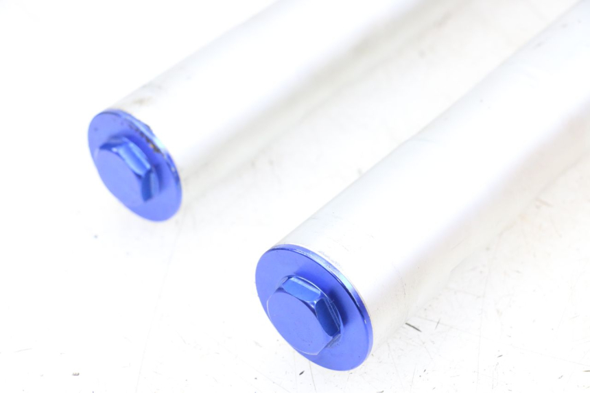 photo de BOTELLA HORQUILLA  APOLLO RFZ 140 - Otra perspectiva