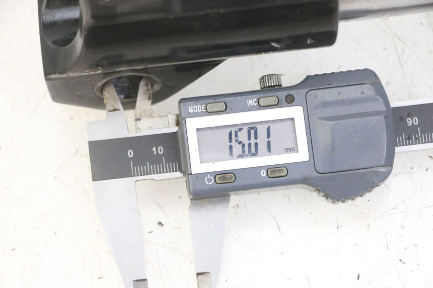 photo de TUBO DE HORQUILLA APOLLO RXF 125 - Detalle de la pieza