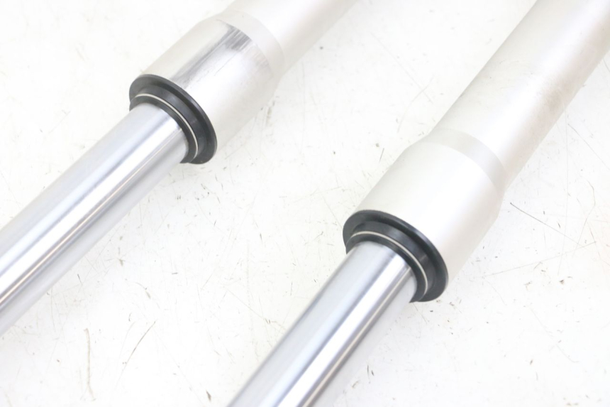 photo de TUBO DE HORQUILLA APOLLO RXF 125 - Otra vista del artículo