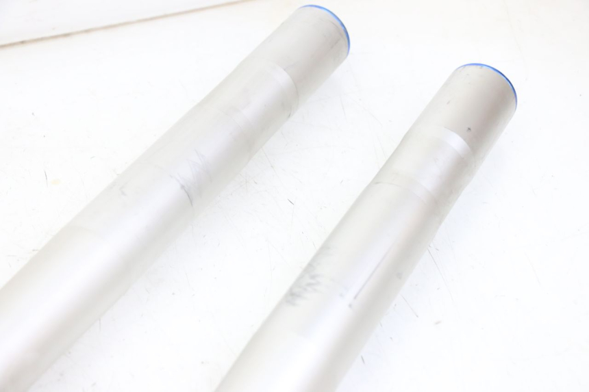 photo de TUBO DE HORQUILLA APOLLO RXF 125 - Marcados y referencias originales