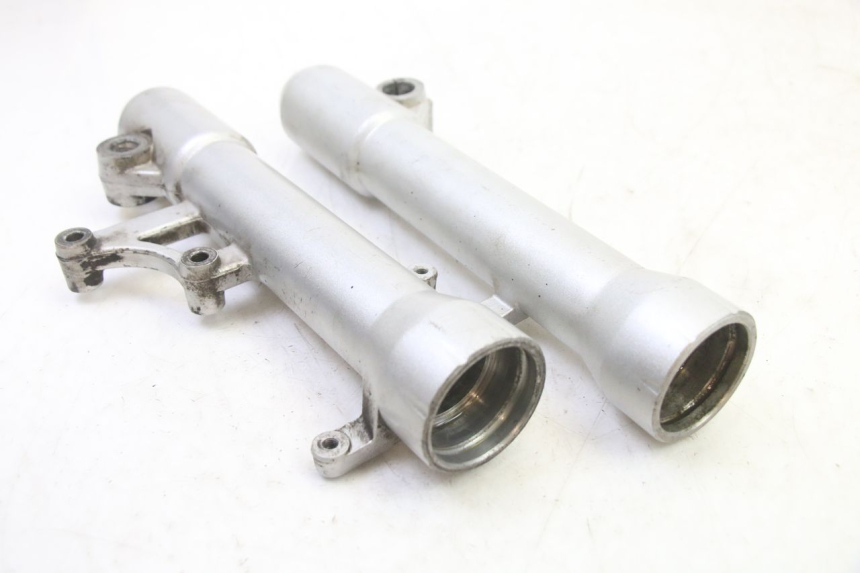 photo de BOTELLA HORQUILLA  PEUGEOT SATELIS 250 (2006 - 2012) - Primer plano técnico