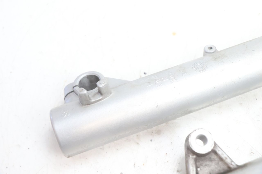 photo de BOTELLA HORQUILLA  APRILIA SCARABEO GT 125 (1999 - 2007) - Detalle de la pieza