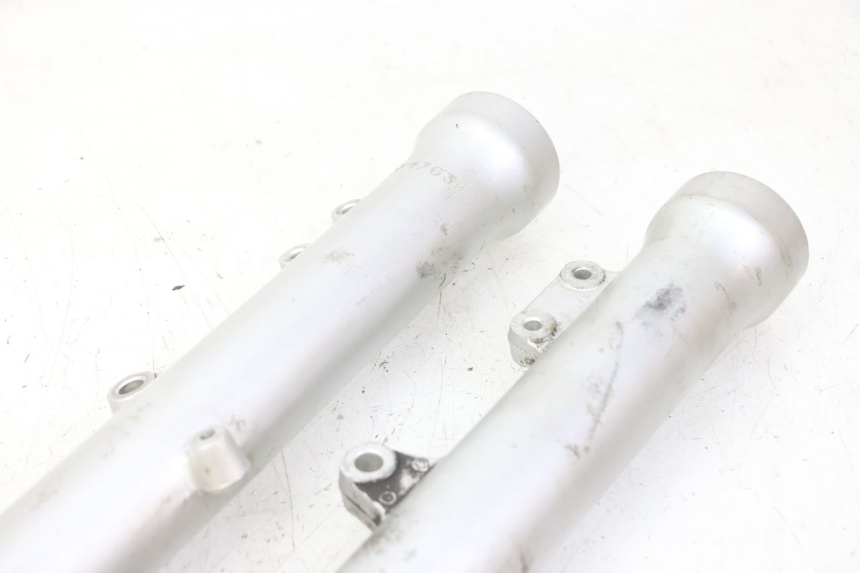 photo de BOTELLA HORQUILLA  TRIUMPH SPRINT 900 (1995 - 1998) - Recambio usado revisado