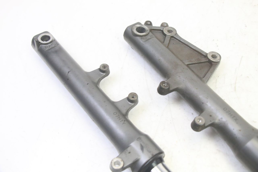 photo de TUBO DE HORQUILLA APRILIA SXR 50 (2021 - 2023) - Vista general del producto