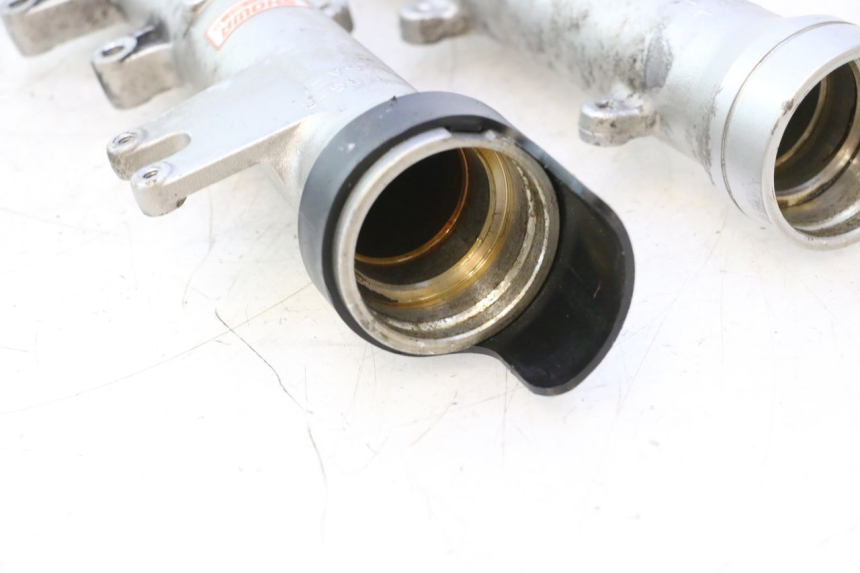 photo de BOTELLA HORQUILLA  HONDA VFR FI RC46 800 (1998 - 2001) - Recambio usado revisado