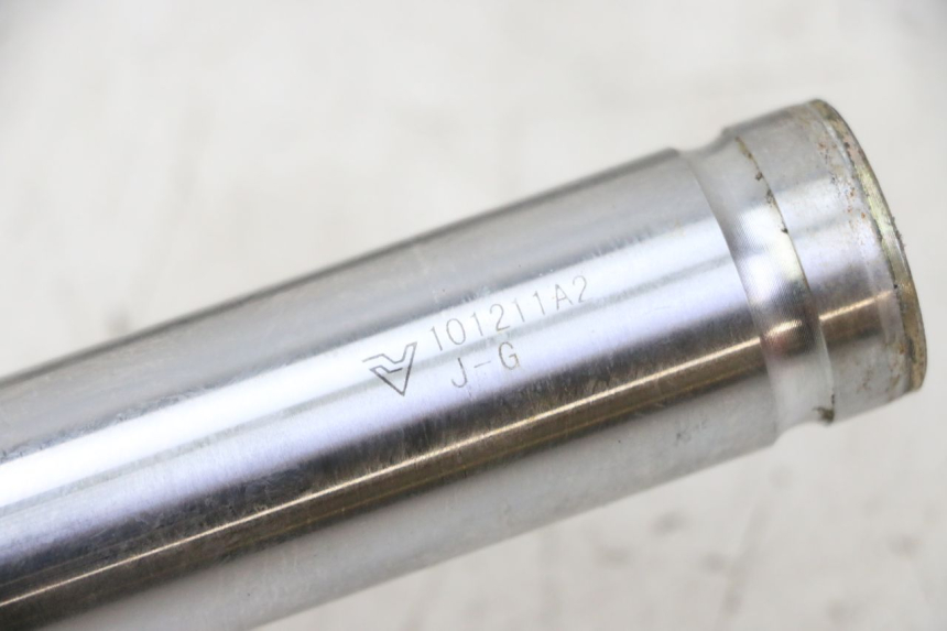 photo de BOTELLA HORQUILLA  PEUGEOT VIVACITY NEW 4T 50 (2008 - 2017) - Zoom estado de uso