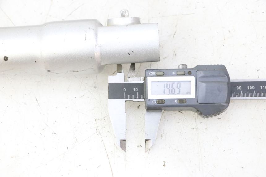 photo de BOTELLA HORQUILLA  PEUGEOT VIVACITY NEW 4T 50 (2008 - 2017) - Otra perspectiva