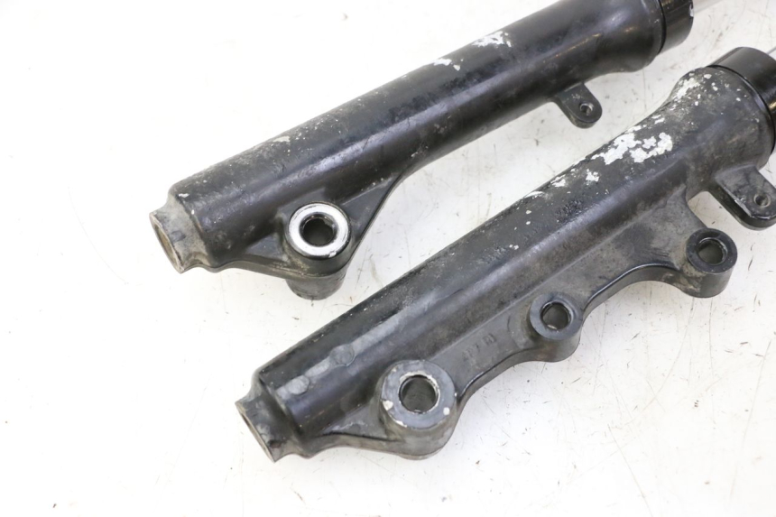 photo de BOTELLA HORQUILLA  MBK WAAP 125 (2008 - 2013) - Marcados y referencias originales