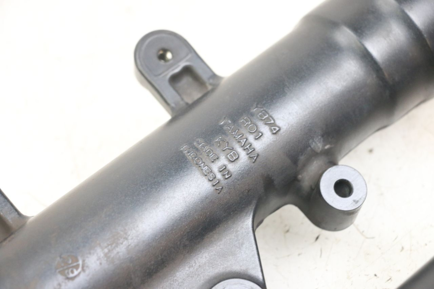 photo de TUBO DE HORQUILLA YAMAHA XMAX X-MAX ABS 125 (2017 - 2020) - Zoom estado de uso