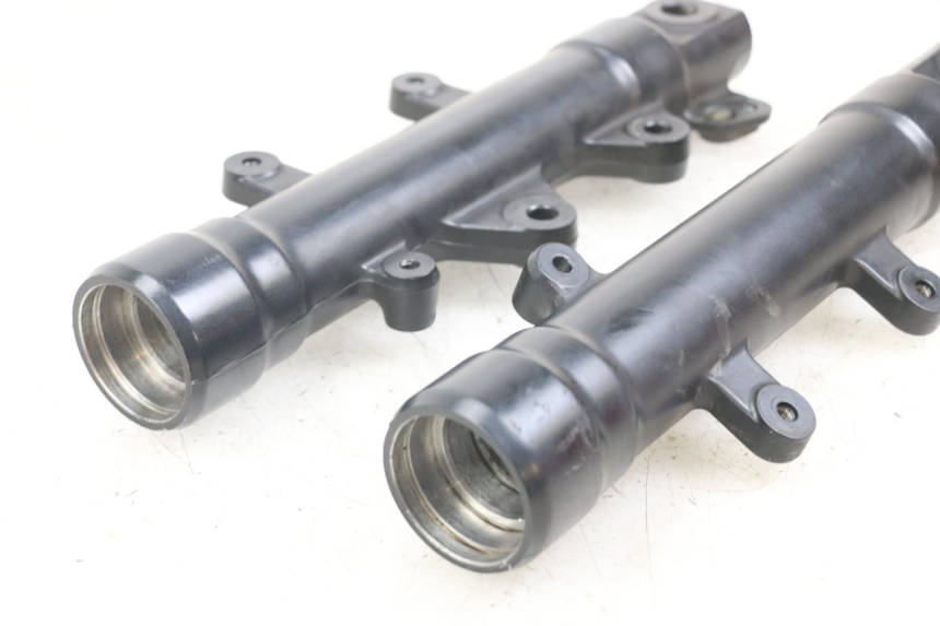 photo de TUBO DE HORQUILLA YAMAHA XMAX X-MAX ABS 125 (2017 - 2020) - Primer plano técnico