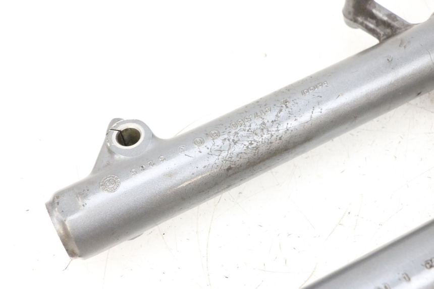 photo de TUBO DE HORQUILLA YAMAHA XMAX X-MAX 125 (2006 - 2009) - Recambio usado revisado