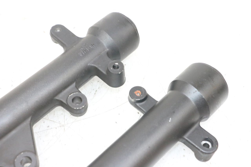 photo de BOTELLA HORQUILLA  YAMAHA X-MAX XMAX 125 (2010 - 2013) - Recambio usado revisado