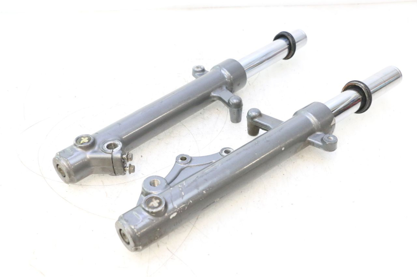 photo de TUBO DE HORQUILLA YAMAHA XMAX X-MAX 125 (2006 - 2009) - Vista principal