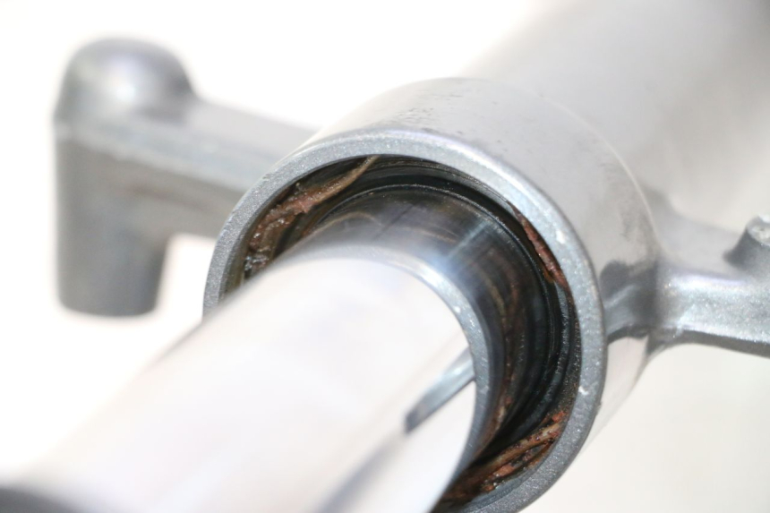photo de TUBO DE HORQUILLA YAMAHA XMAX X-MAX 125 (2006 - 2009) - Detalle de la pieza