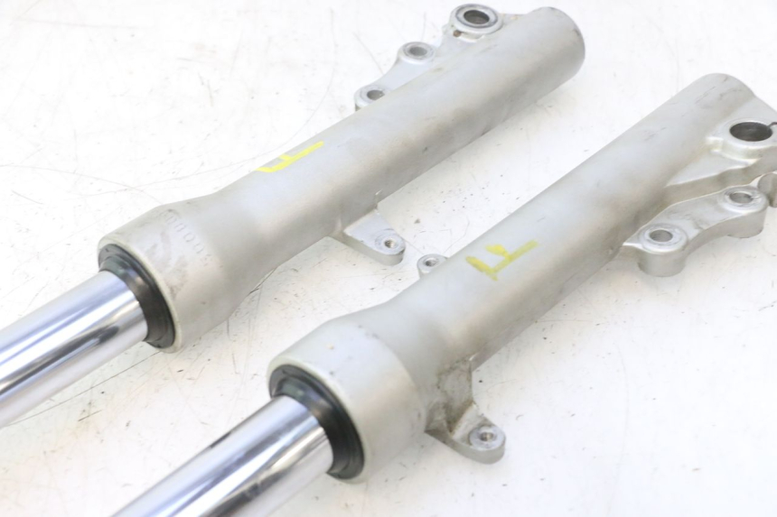 photo de BOTELLA HORQUILLA  PIAGGIO X9 EVOLUTION 125 (2003 - 2007) - Recambio usado revisado