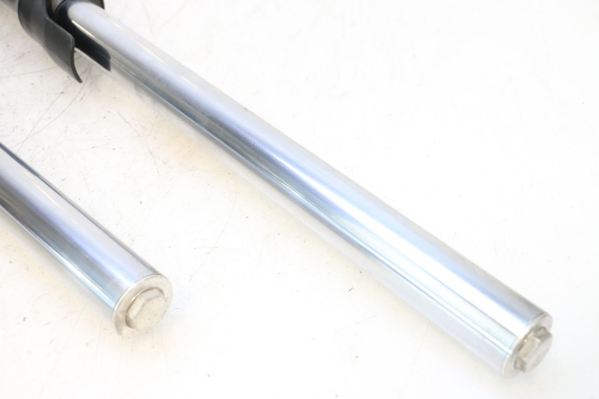 photo de BOTELLA HORQUILLA  YAMAHA XP T-MAX ABS 500 (2005 - 2005) - Recambio usado revisado