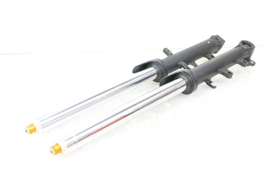 photo de BOTELLA HORQUILLA  YAMAHA TRACER 7 700 (2020 - 2024) - Detalle de la pieza