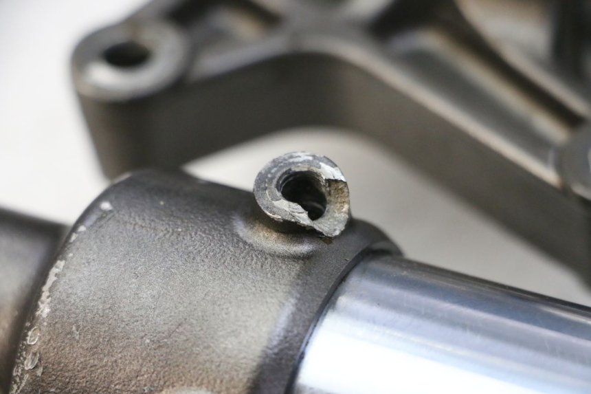 photo de BOTELLA HORQUILLA  YAMAHA YZ-F YZF 250 (2014 - 2018) - Estado de la superficie y material