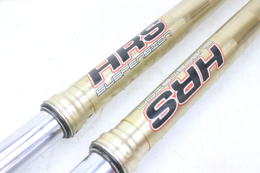 photo de BOTELLA HORQUILLA  YAMAHA YZ-F YZF 250 (2014 - 2018) - Marcados y referencias originales