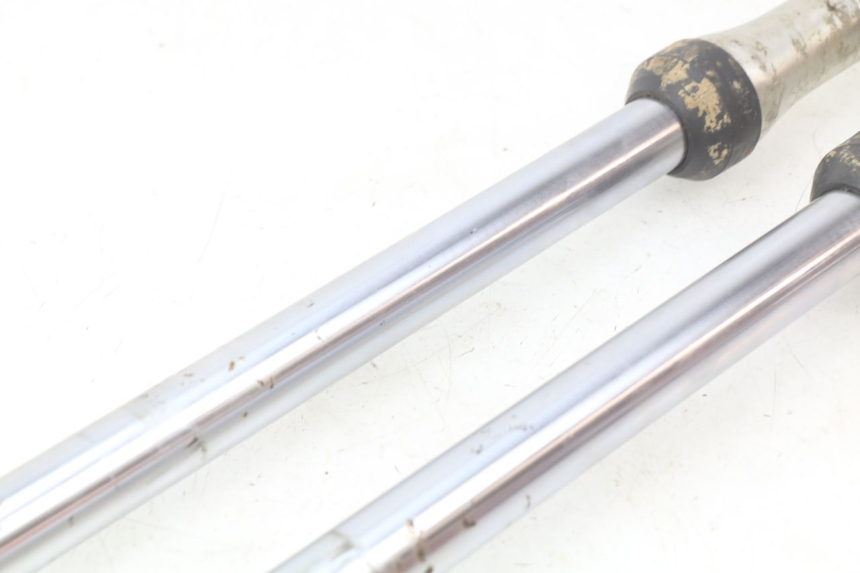 photo de TUBO DE HORQUILLA YAMAHA YZ 80 (1982 - 1983) - Marcados y referencias originales