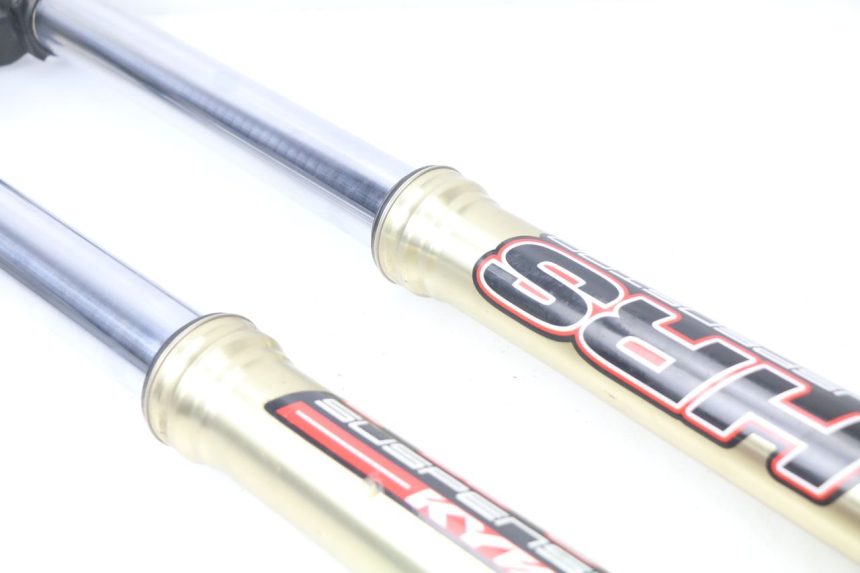 photo de BOTELLA HORQUILLA  YAMAHA YZF YZ-F 450 (2018 - 2021) - Otra vista del artículo