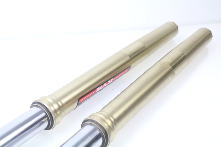 photo de BOTELLA HORQUILLA  YAMAHA YZF YZ-F 450 (2018 - 2021) - Otra perspectiva