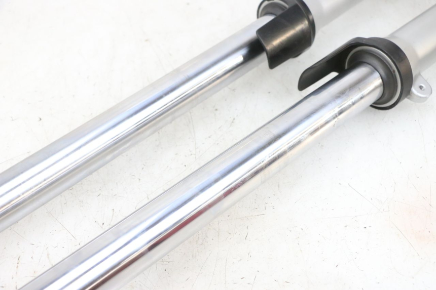 photo de BOTELLA HORQUILLA  KAWASAKI ZR 7 750 (1999 - 2004) - Otra vista del artículo