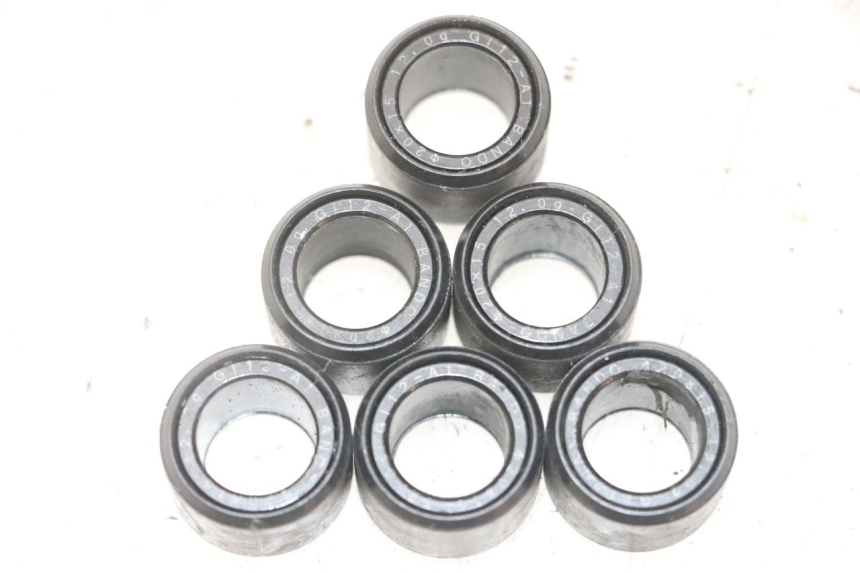 photo de VARIADOR RODILLO SUZUKI BURGMAN 125 (2007 - 2014) - Vista principal