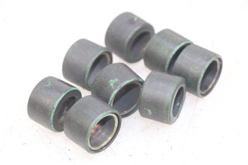 photo de RODILLOS DE VARIADOR PIAGGIO MP3 LT 400 (2007 - 2012) - Zoom estado de uso