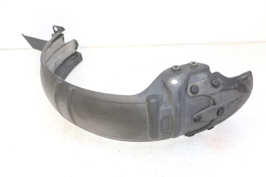 photo de GUARDABARROS TRASERO QUADRO 4 4D 350 (2015 - 2018) - Primer plano técnico