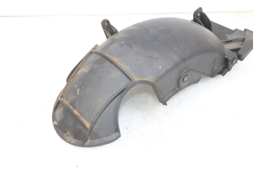 photo de GUARDABARROS TRASERO ADIVA AD3 300 (2014 - 2020) - Detalles de los puntos de fijación