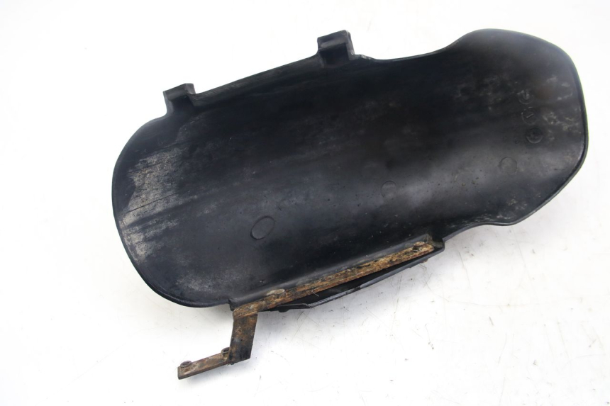 photo de GUARDABARROS TRASERO PGO BIG MAX 50 (2001 - 2009) - Primer plano técnico