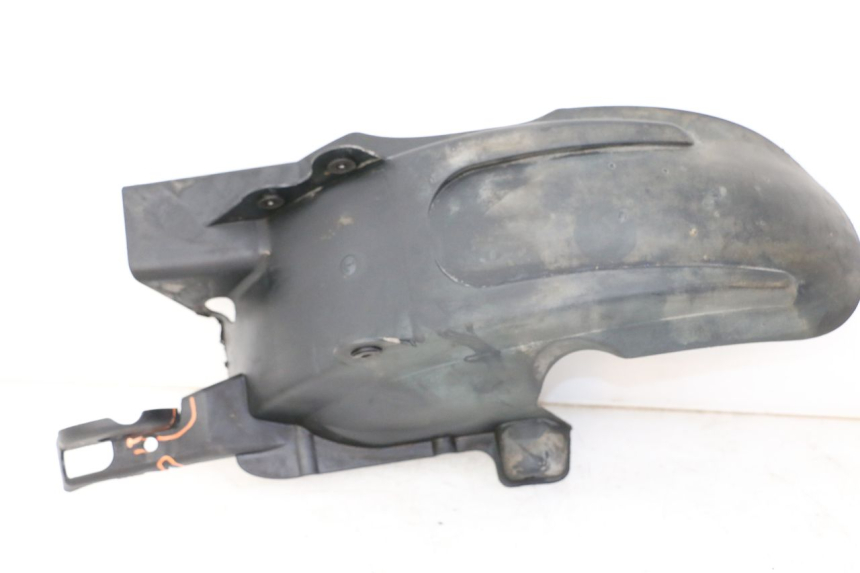 photo de GUARDABARROS TRASERO BMW C1 125 (2000 - 2003) - Primer plano técnico