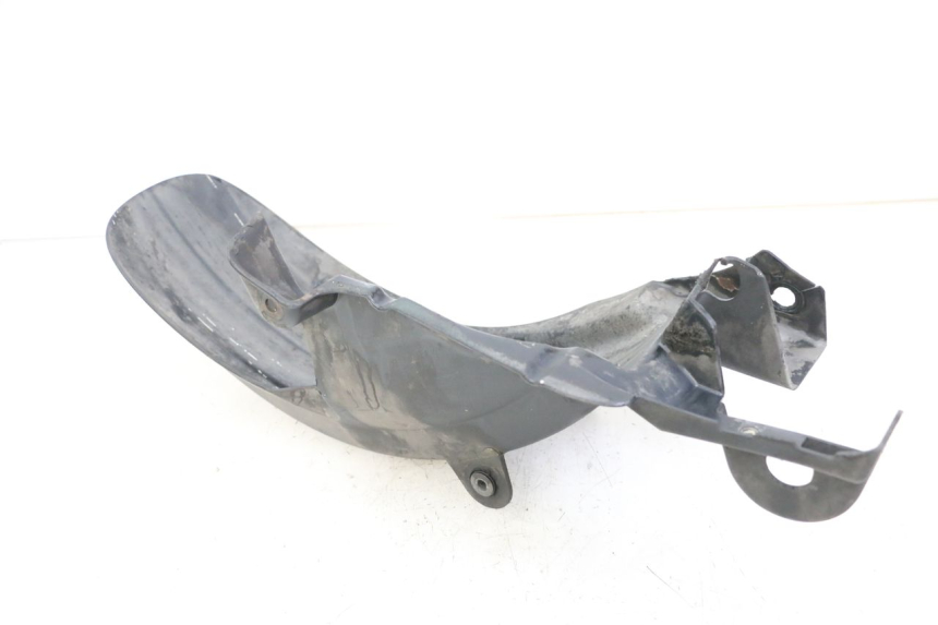 photo de GUARDABARROS TRASERO BMW C1 125 (2000 - 2003) - Primer plano técnico