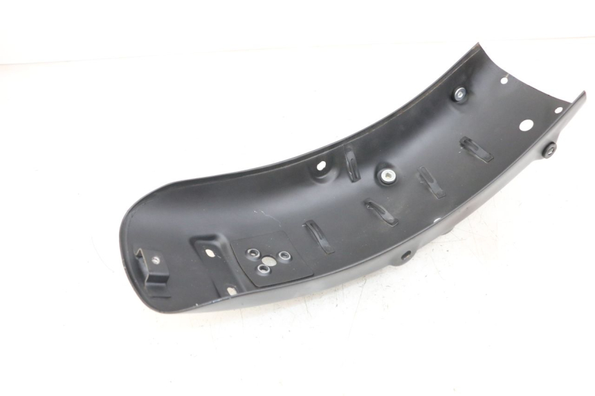 photo de GUARDABARROS TRASERO ARCHIVE CAFE RACER 4T 50 (2019 - 2024) - Detalle de la pieza