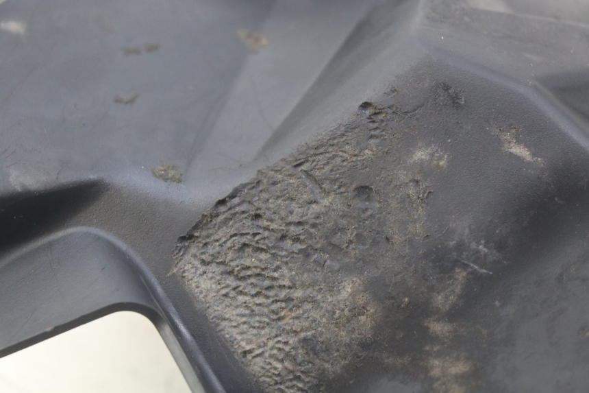 photo de GUARDABARROS TRASERO PEUGEOT DJANGO 2T 50 (2014 - 2019) - Detalle de la pieza